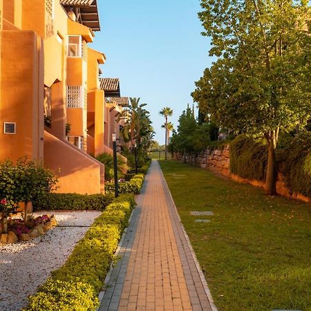 Beautiful 2-Bed Apartment In Casares Costa Bahia de Casares ภายนอก รูปภาพ