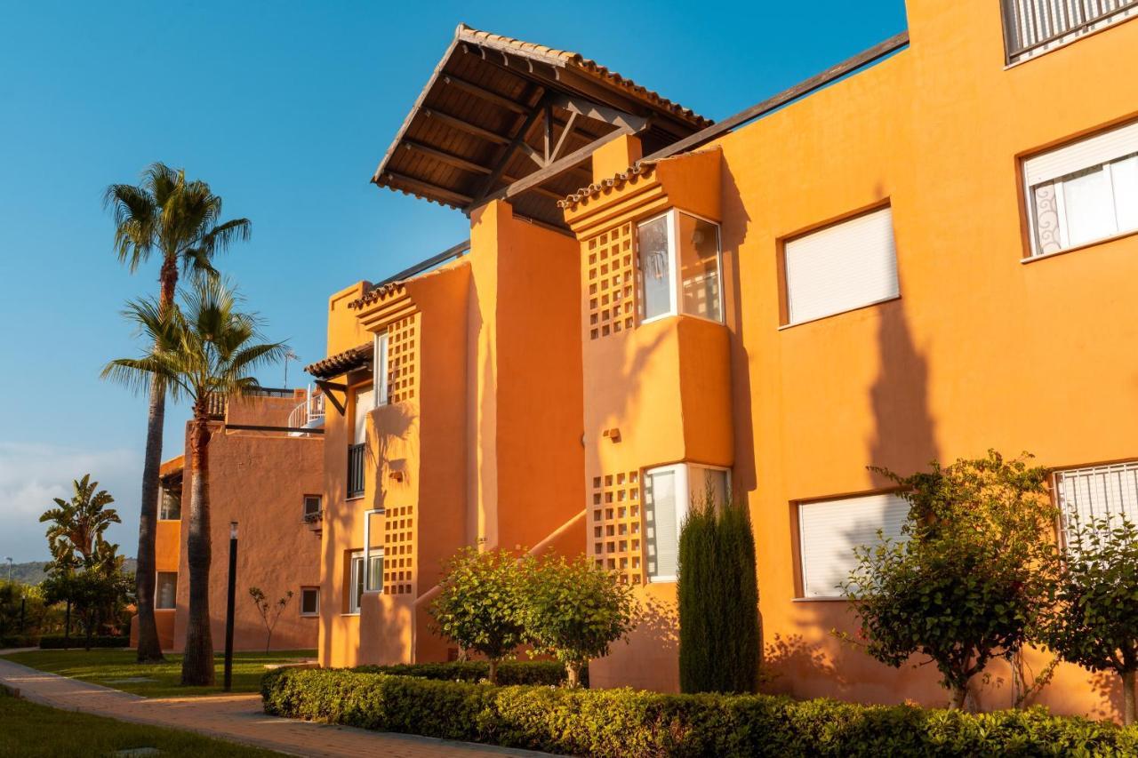 Beautiful 2-Bed Apartment In Casares Costa Bahia de Casares ภายนอก รูปภาพ