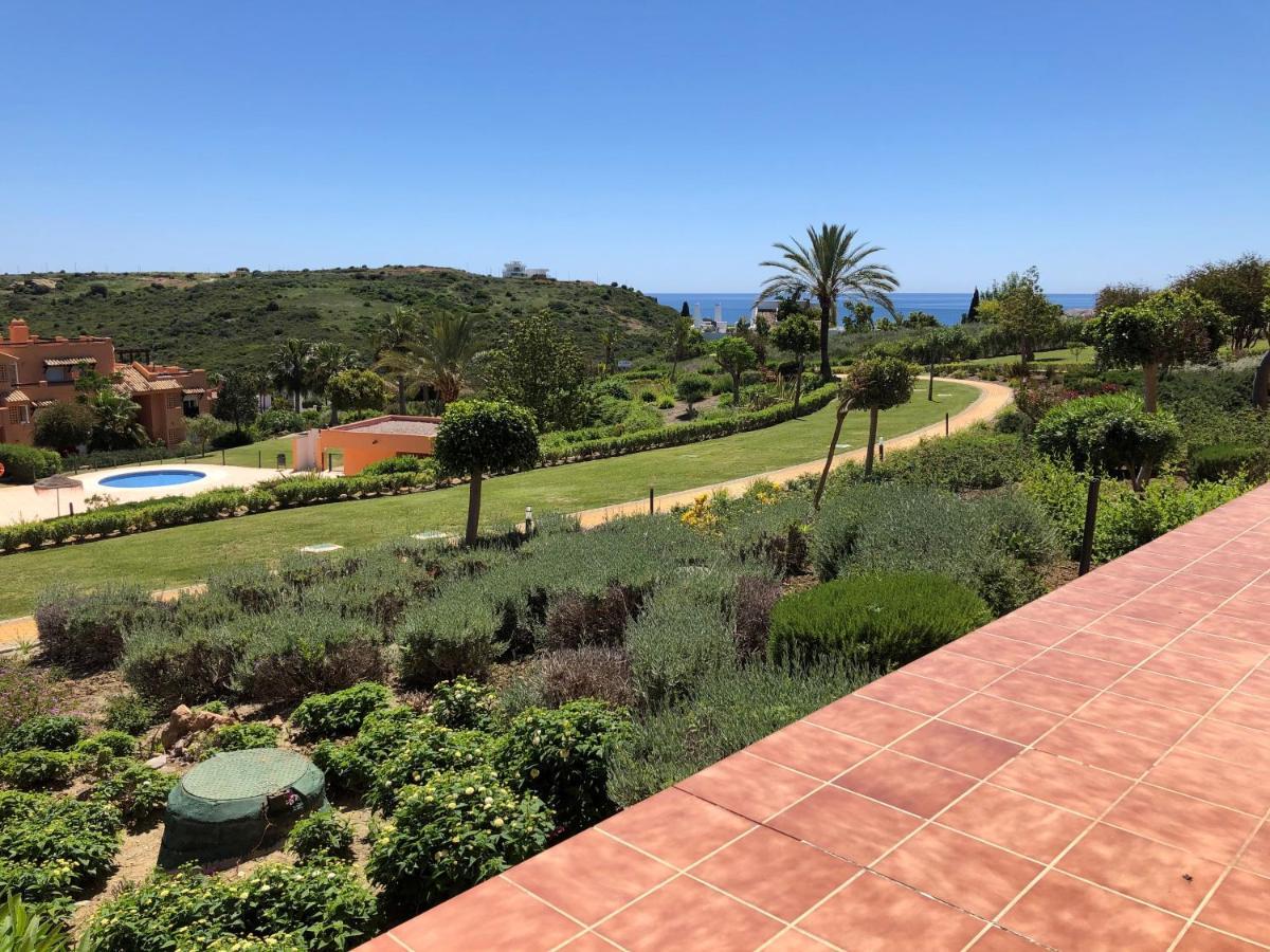 Beautiful 2-Bed Apartment In Casares Costa Bahia de Casares ภายนอก รูปภาพ