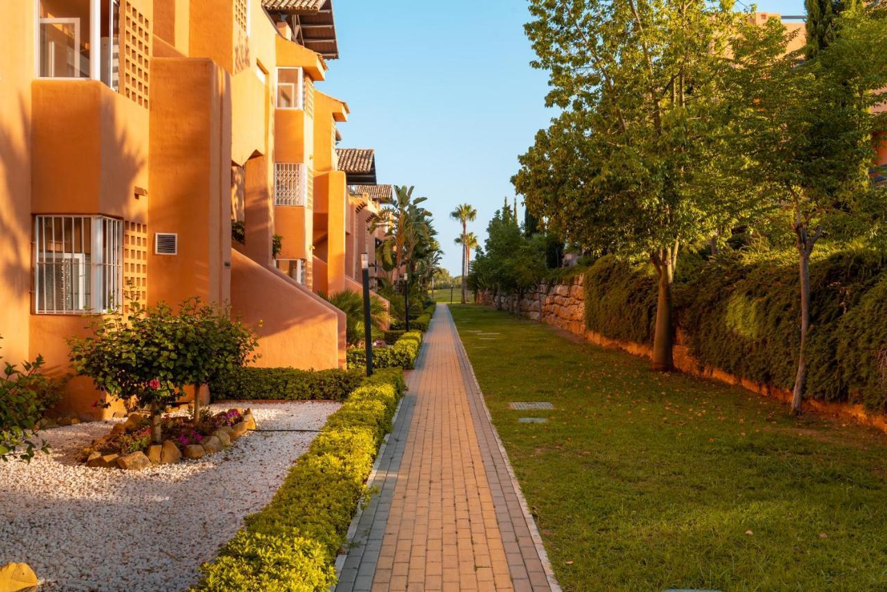 Beautiful 2-Bed Apartment In Casares Costa Bahia de Casares ภายนอก รูปภาพ